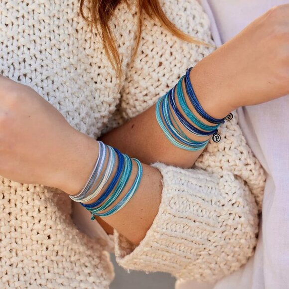 Friendship Bracelet Pack Set of 10 Water-Resistant Handmade Boho Style - Picture 5 of 6